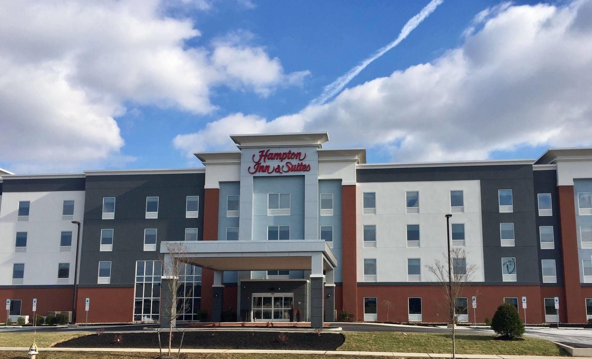 Hampton Inn & Suites Warrington Horsham Exterior foto